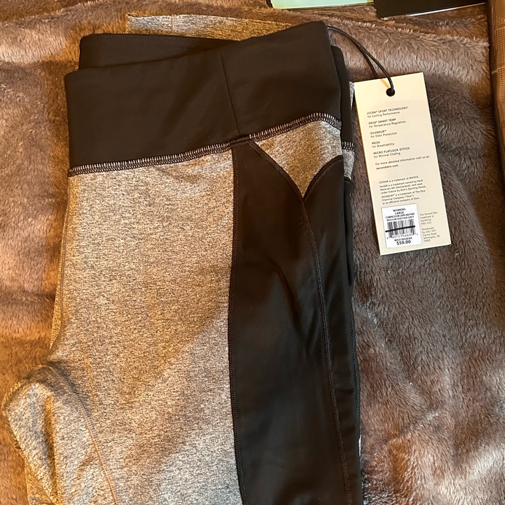 Womens brand new Capri workout leggings